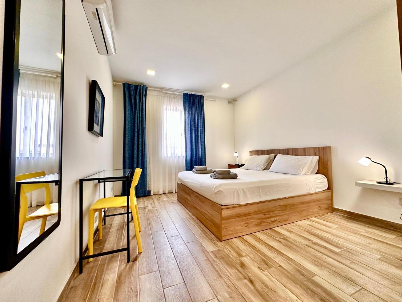 Charming Retreat Off The Sea Front Gzira